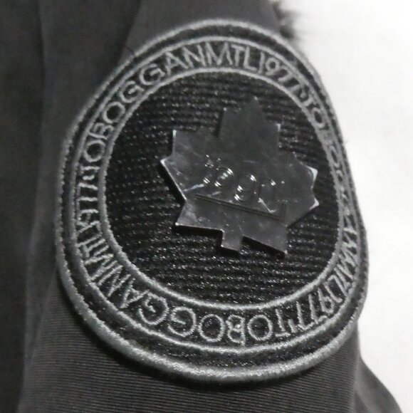 TOBOGGAN Cold Weather Gear | xs - extra small | Black Hooded Long Parka Coat - Picture 6 of 15